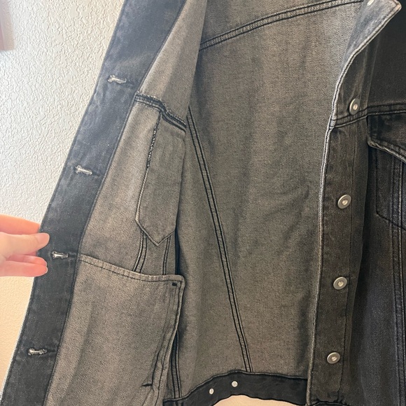 Wild Fable Women’s Oversized Black Denim Jacket NWOT - Picture 6 of 10
